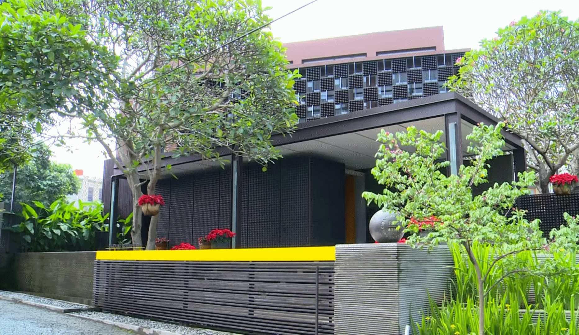 44 Rumah ridwan kamil dari botol