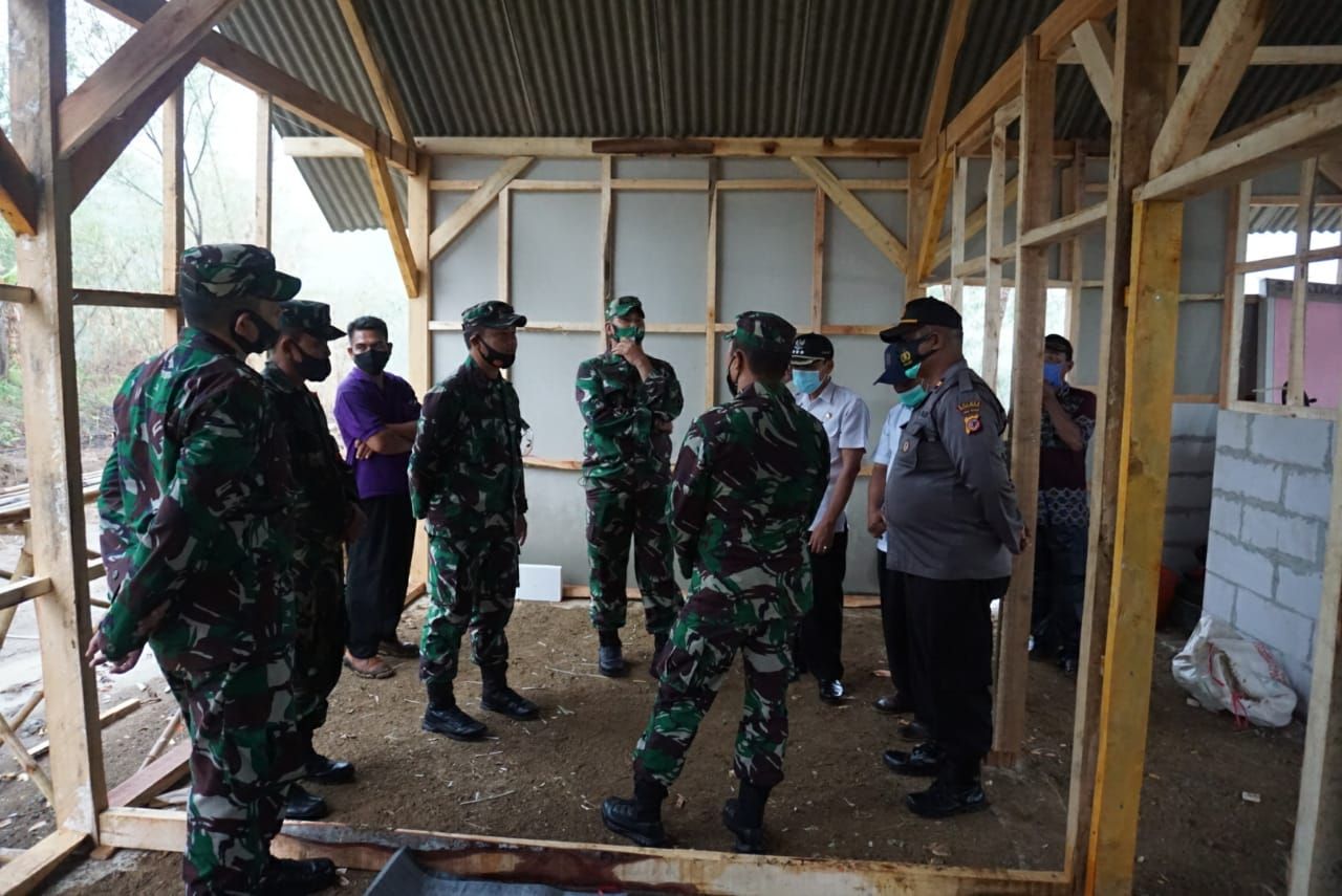 Kasdam Ⅲ️/Siliwangi, Brigjen TNI Kunto Arif Wibowo mendorong budidaya Sereh Wangi di Kabupaten Majalengka, Jawa Barat.