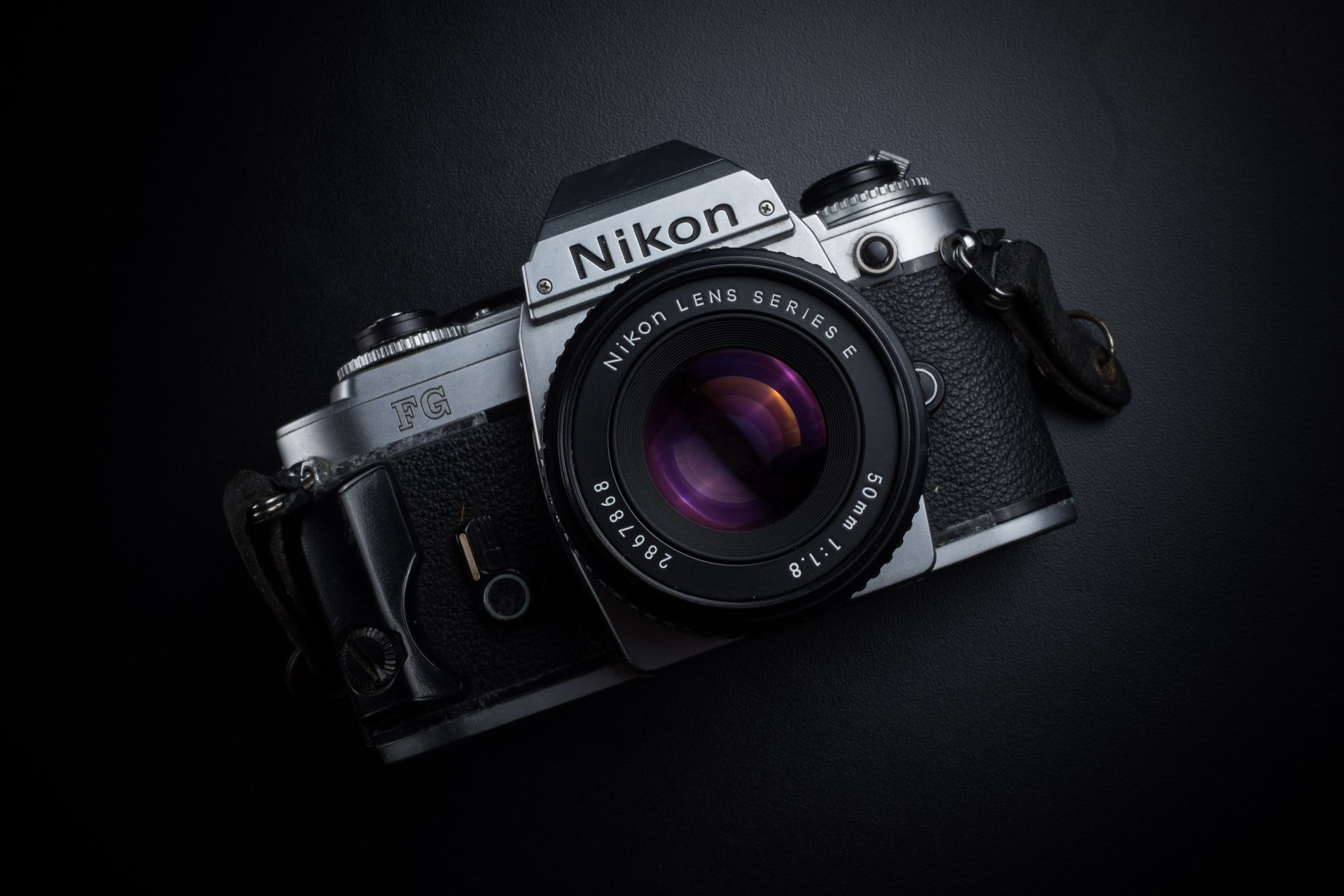  Ilustrasi kamera digital Nikon. 
