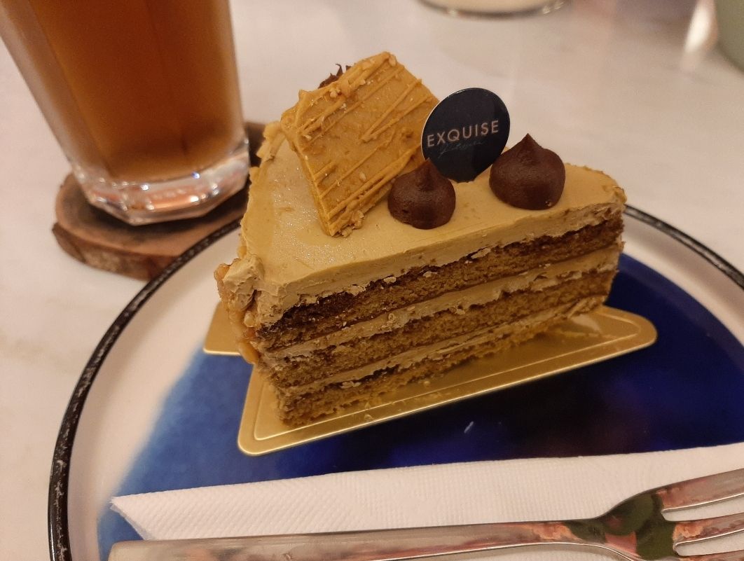 Mocca Sponge Cake ala Exquise Patisserie Cafe di Senopati