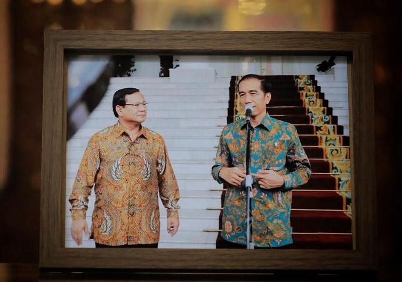 Menteri Pertahanan Prabowo Subianto diisukan siap penjarakan Presiden Jokowi.