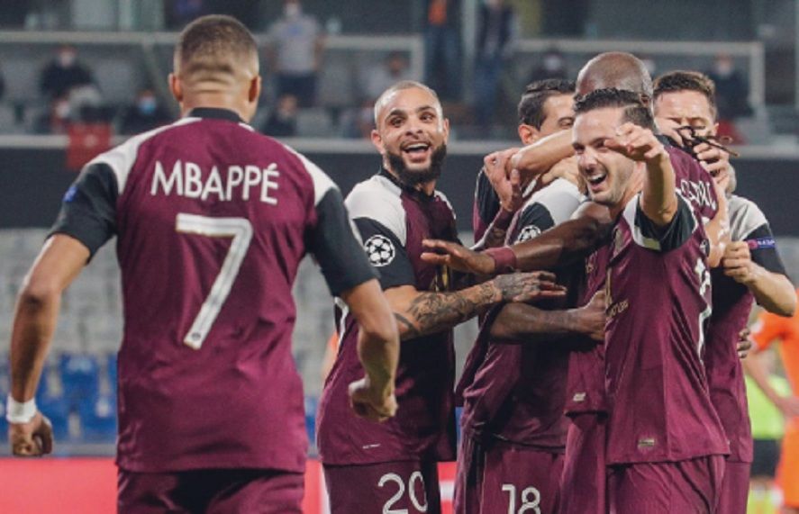 PSG vs Istanbul Basaksehir, Neymar Cedera, Killian Mbape Gagal Cetak Angka - Kabar Lumajang