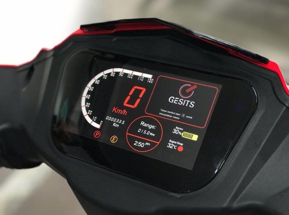Tampilan speedometer Gesits yang semuanya sudah full digital dilengkapi dengan GPS dan konektivitas bluetooth Alza Ahdira/PR