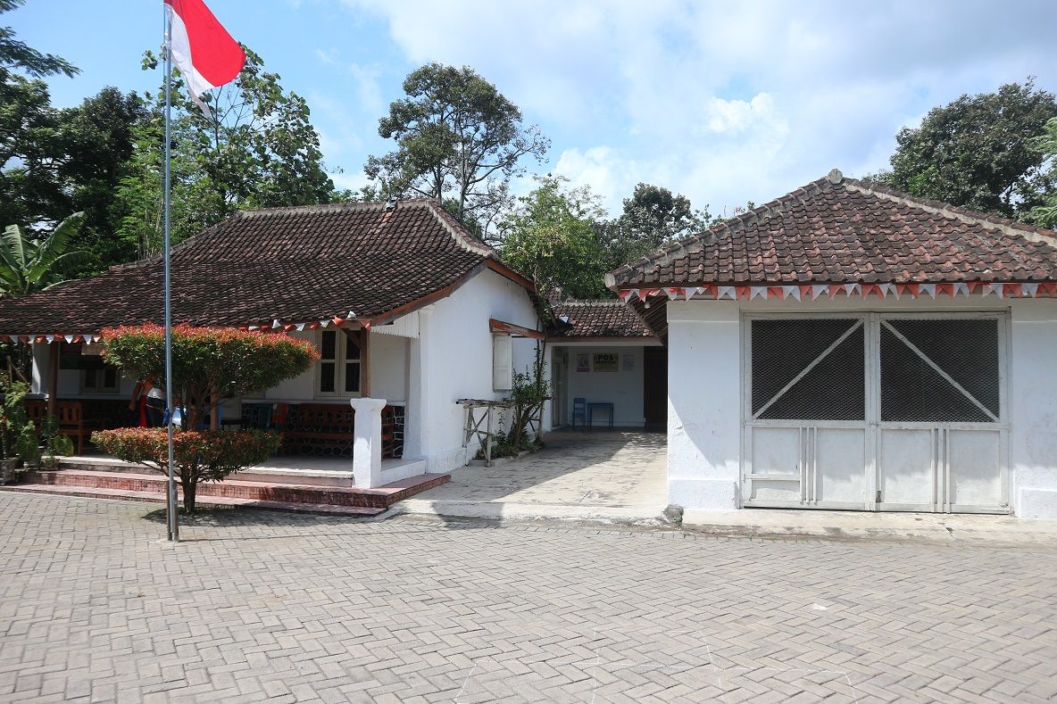 Rumah masa kecil Soekarni di Desa Sumberdiren, Kec. Garum, Kab. Blitar