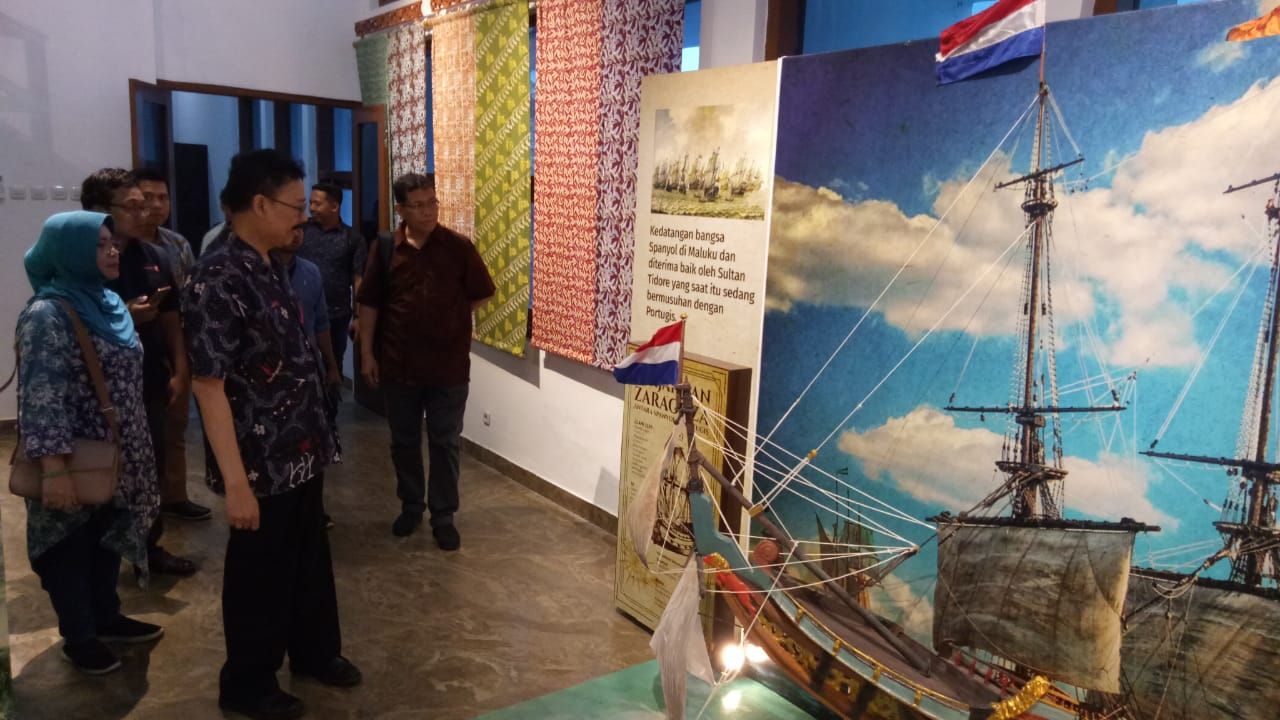 Pengunjung melihat sejarah pertanian di Museum Pertanian Kota Bogor