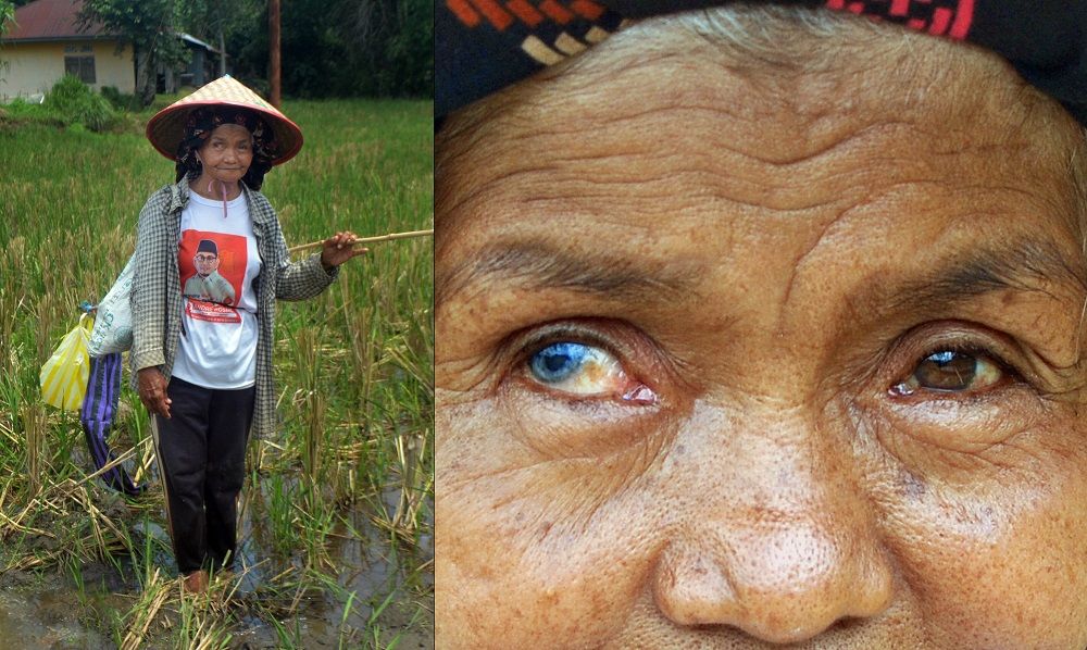Erma Wanita (60) berpose di Jorong Batu Lipai, Nagari Batipuah Baruah, Kecamatan Batipuah, Kabupaten Tanah Datar, Sumatra Barat, Selasa 20 Oktober 2020.