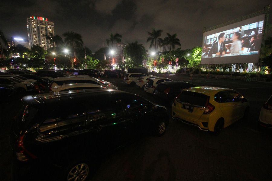 A Ghost Story Pemain Sinopsis Dan Penghargaan Fix Palembang