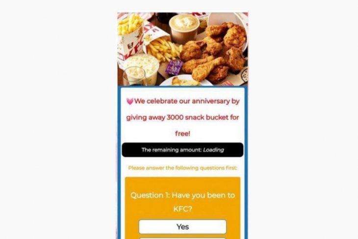 Tangkapan layar pesan hoaks KFC membagikan tiga ribu paket camilan gratis untuk merayakan hari ulang tahun KFC.