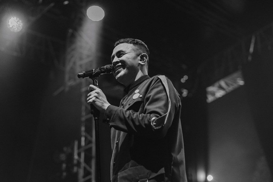 Lagu ‘1000 Tahun Lamanya’ Dipopulerkan oleh Tulus, Ini Lirik dan