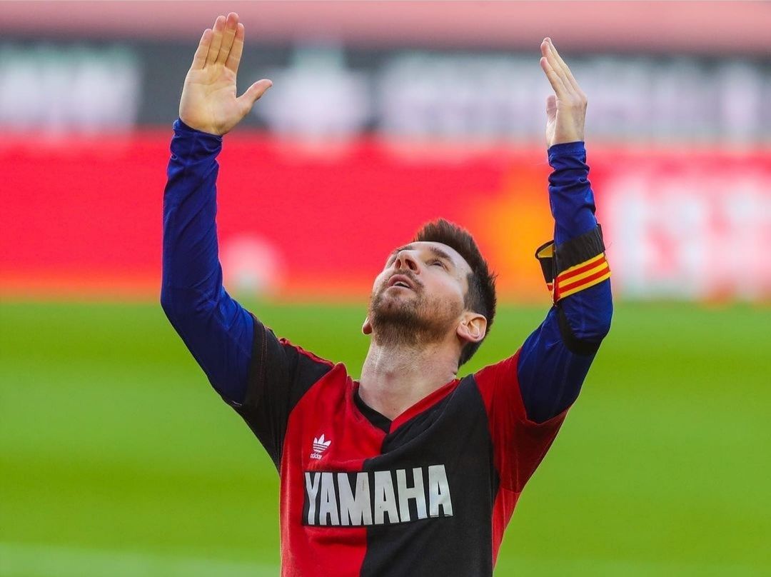 Messi Kuning