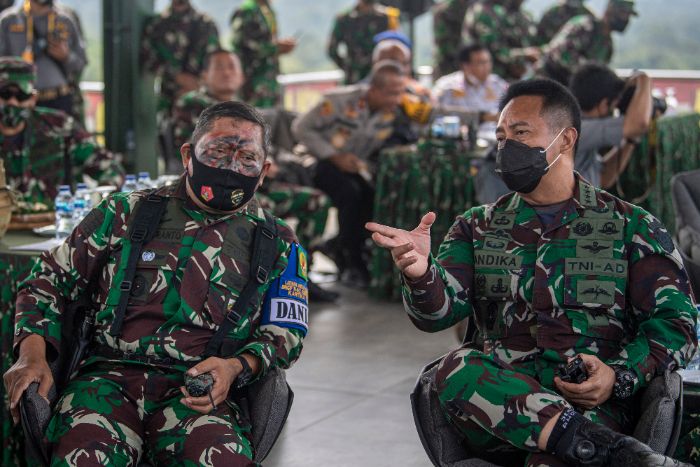 Ingatkan Soal Bahaya Perang Besar, Wanita Ini Berani Nasihati Kemenhan ...