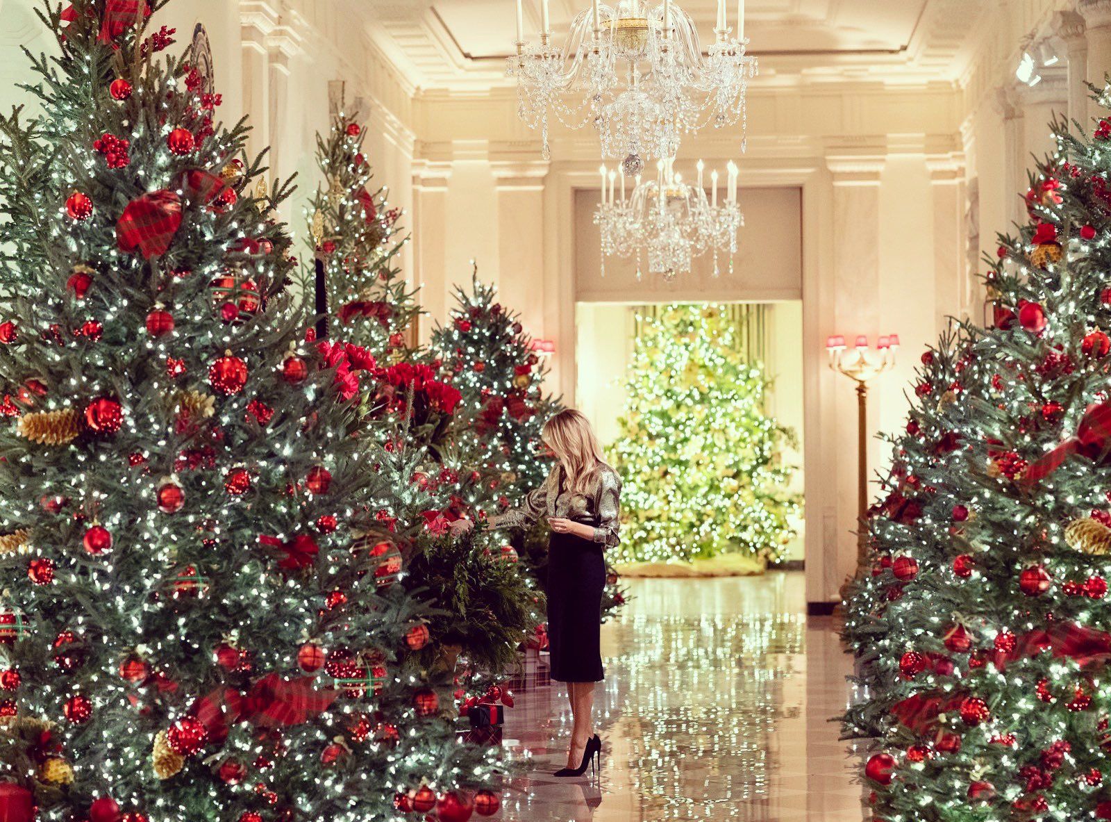 Melaina Trump “America the Beautiful” Christmas