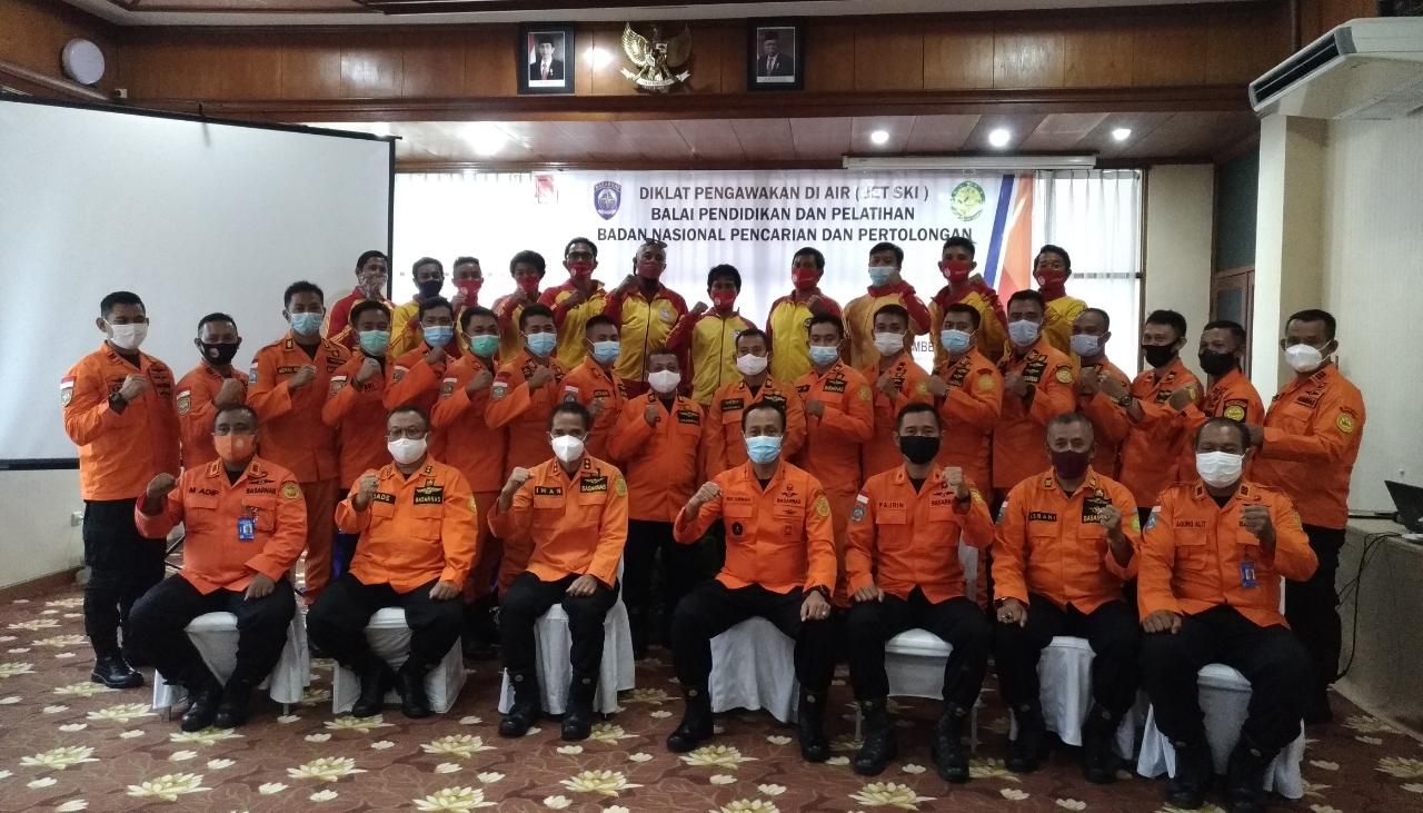 Basarnas bersama Balawista Kabupaten Badung (Kuta) bekerjasama menyelenggarakan Pendidikan dan Latihan Pengawakan di Air menggunakan jet ski, Rabu 2 Desember 2020, di Grand Inna Kuta