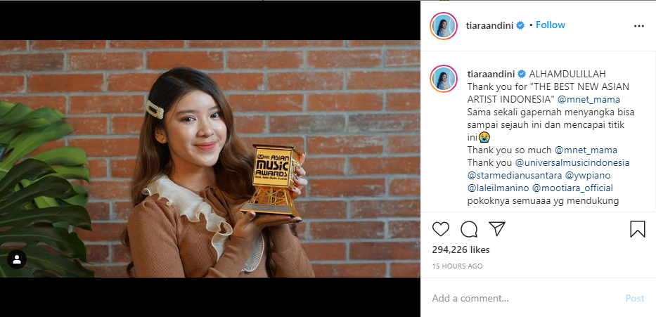 Tangkapan layar komentar Tiara Andini di akun Instagramnya
