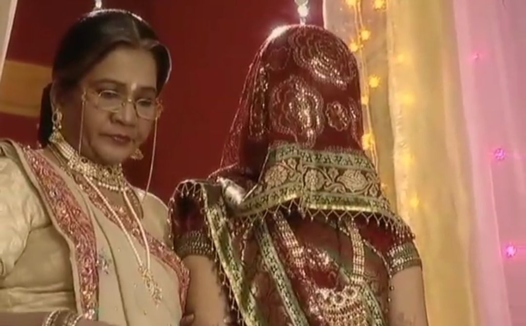 Ini Bocoran Sinopsis Uttaran Besok Sudah Episode 67 Minggu 13 Desember 2020 Di Antv Pukul 08 00 Portal Jombang Alex adalah anggota kelompok mafia naga hitam. ini bocoran sinopsis uttaran besok