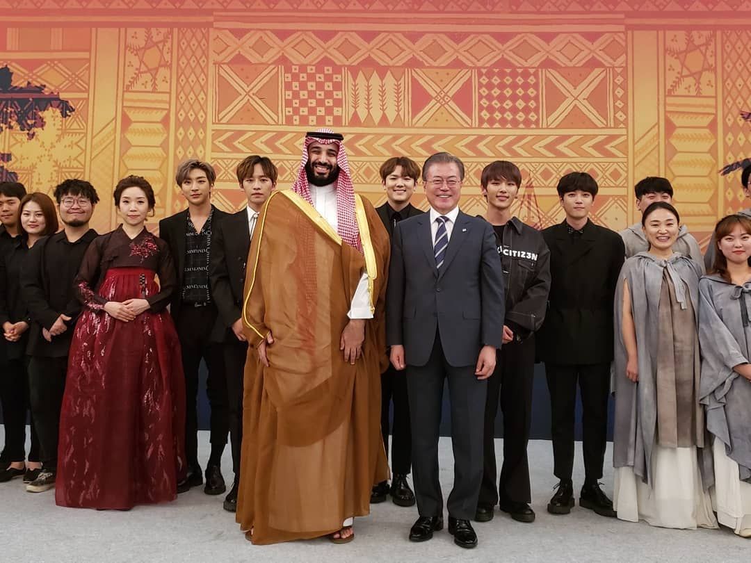 Boygrup korea B.I.G bersama Pangeran Arab.