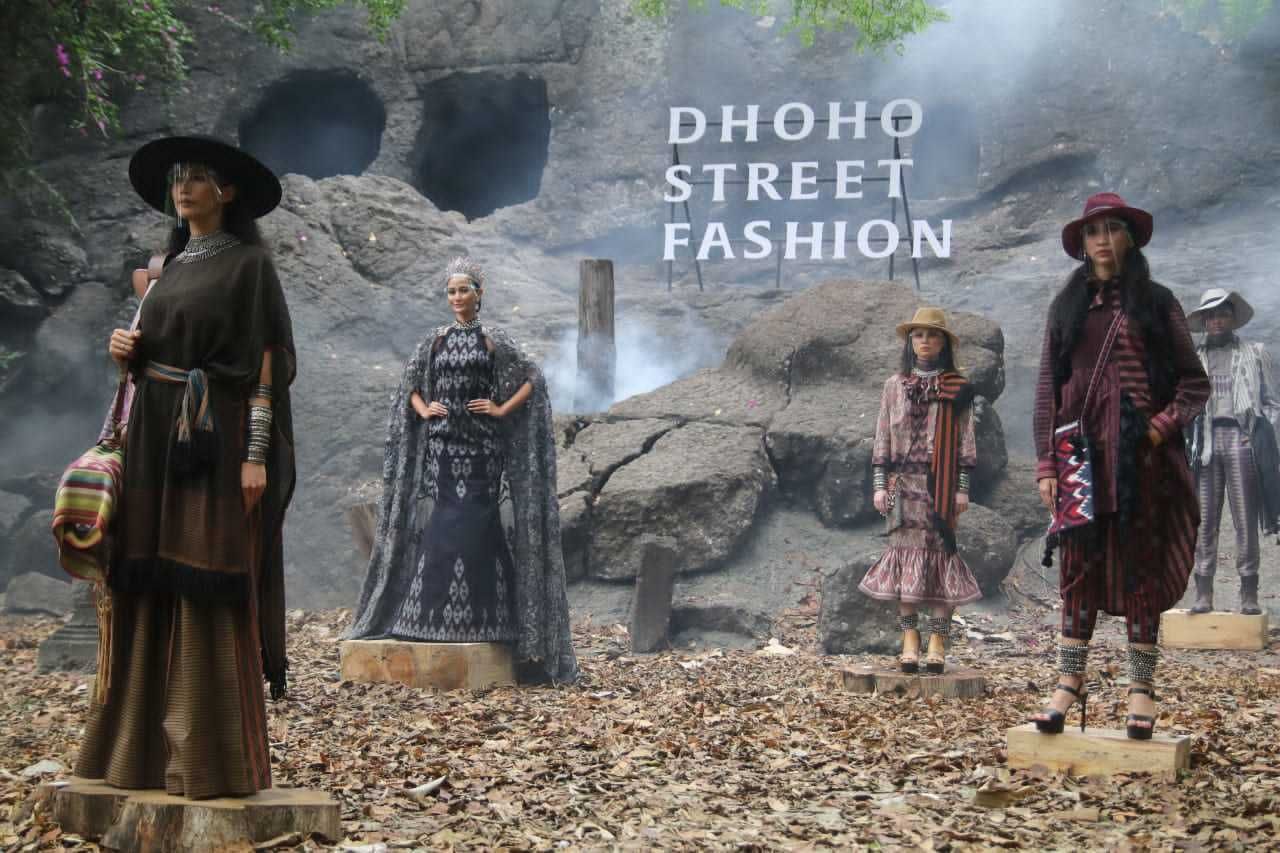 Dhoho Street Fashion di Gua Selomangleng