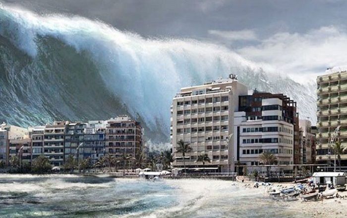 ILUSTRASI tsunami.*