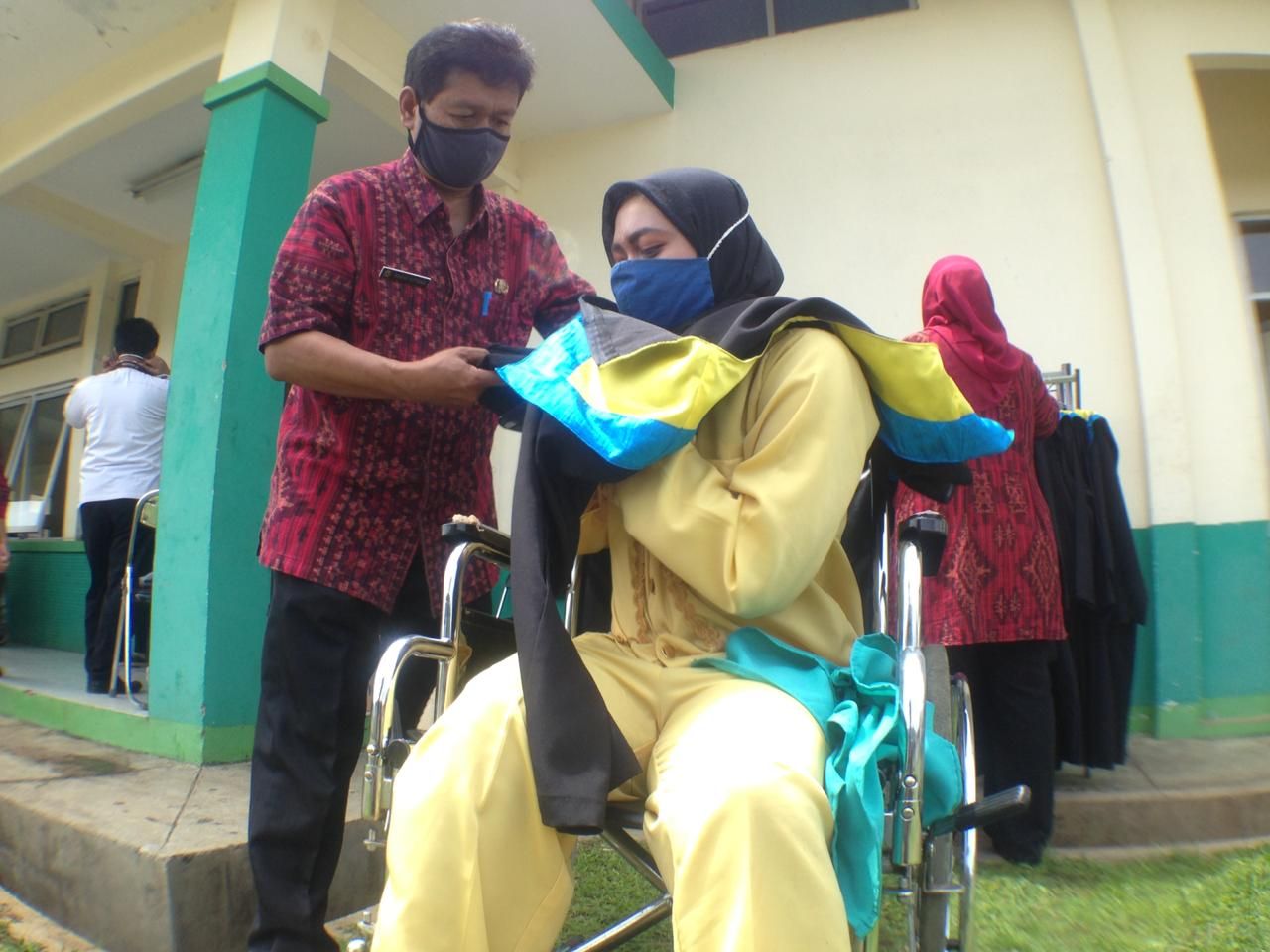 Wisuda 71 Disabilitas Peserta Pelatihan Keterampilan Ragam Disabilitas ...