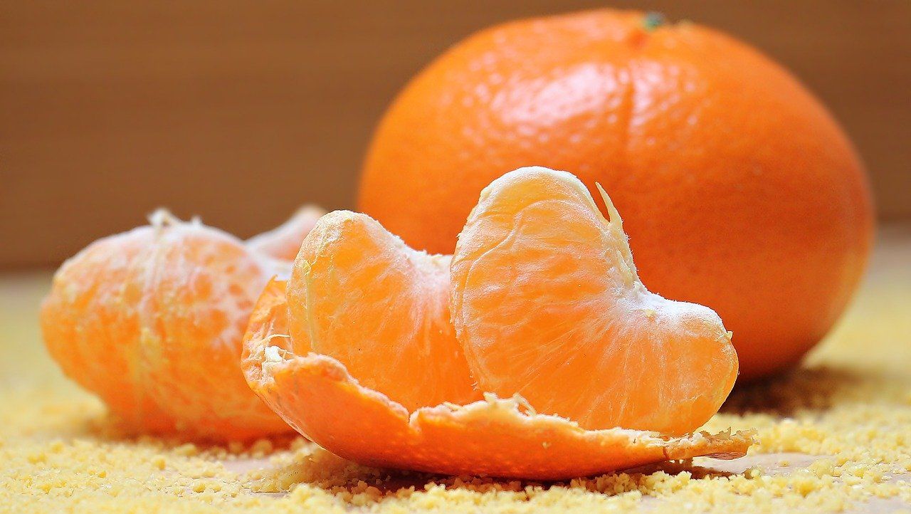 Buah jeruk banyak mengandung vitamin c tanggapan yang tepat adalah