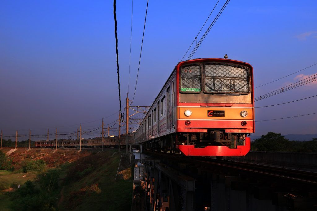 KAI Commuter Line mengumumkan informasi operasional terbaru KRL di Jabodetabek.