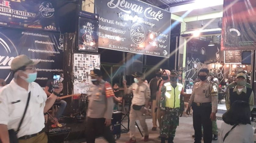 Selama PSBB DKI Jakarta, 366 Kafe dan Restoran yang Langgar Protokol Kesehatan Ditutup Sementara