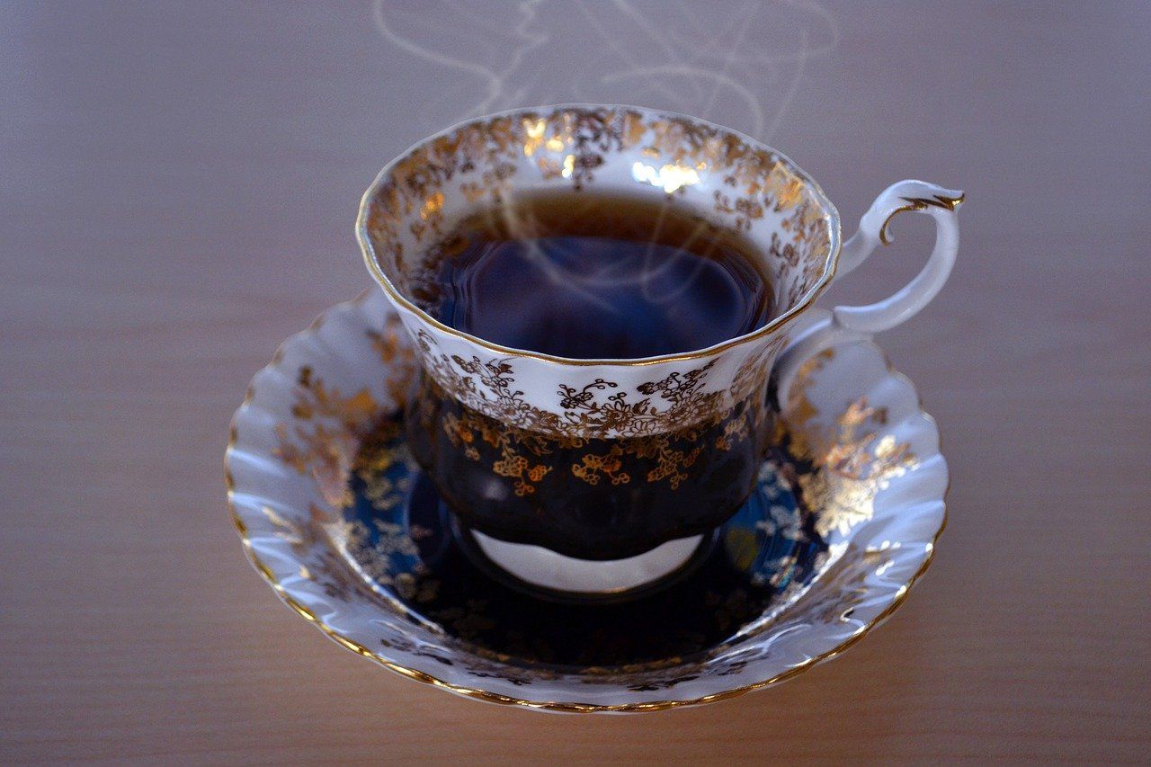 Minum secangkir teh hitam dapat menurunkan berat tubuh