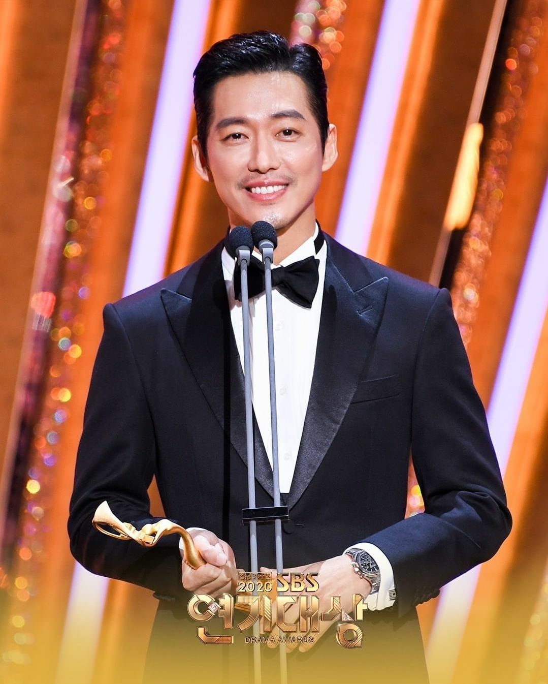 Nam Goong Min meraih Daesang pada SBS Drama Awards 2020.