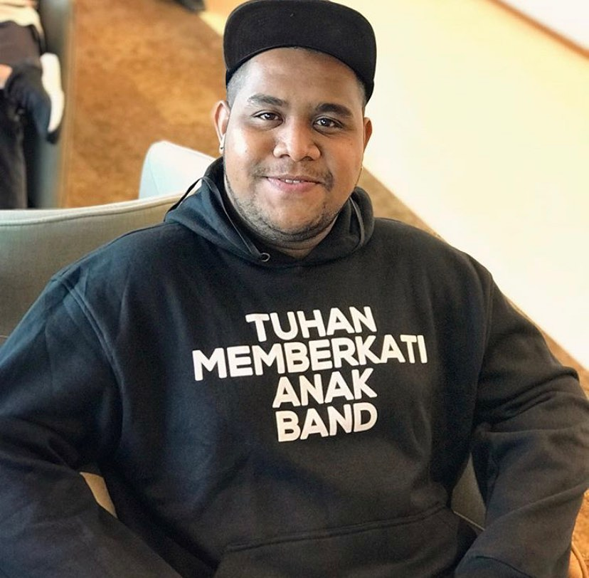 Lagu Hanya Rindu Andmesh Kamaleng yang Banyak Dicover Bule ...