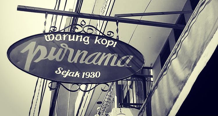 Warung Kopi Purnama Bandung diisukan tutup gara-gara adanya kasus positif Covid-19