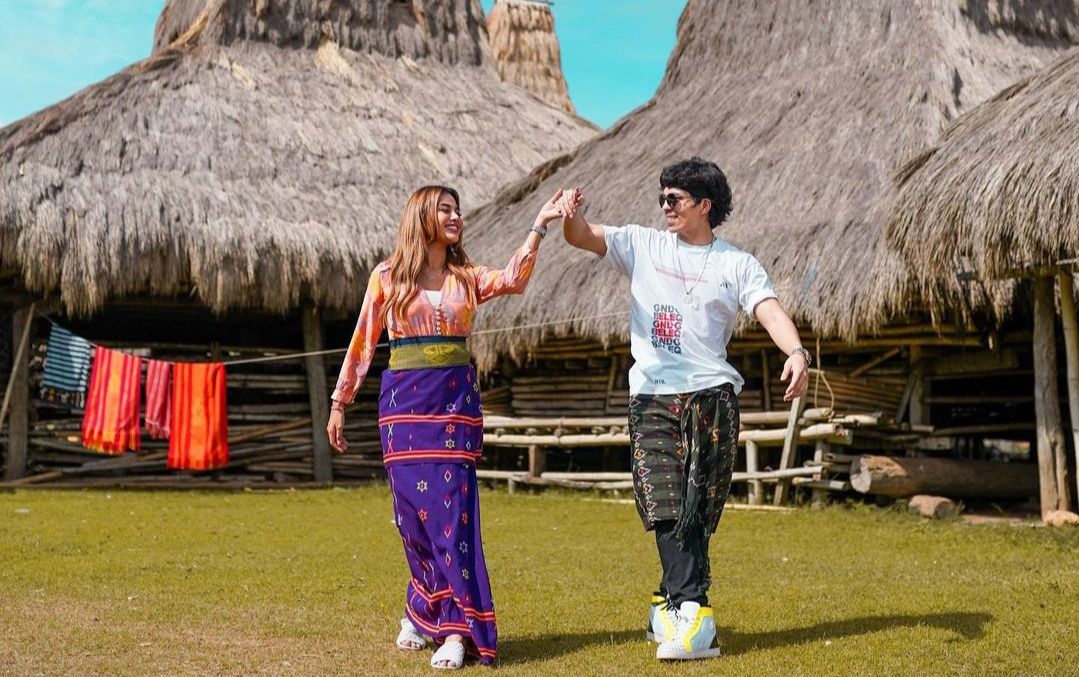 Liburan di Sumba, Atta Halilintar Ajak Aurel Hermansyah Baikan: Dikirim Tuhan Atas Doa Terpanjatkan - Jurnal Gaya