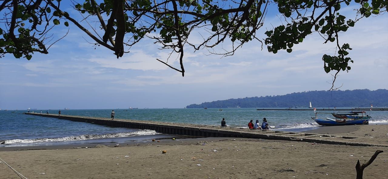 Salah satu spot di Pantai Teluk Penyu Cilacap yang dekat dengan Nusakambangan