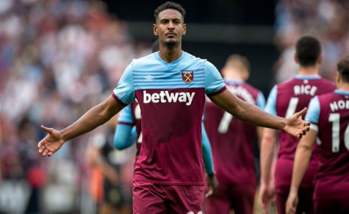 Cetak 4 Gol dalam Satu Pertandingan, Sebastian Haller Jadi Top Skor Liga Champions