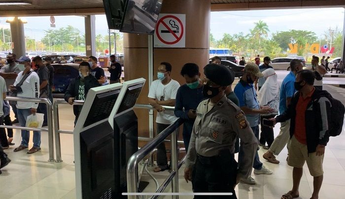 Situasi pintu kedatangan domestik Bandara Supadio Pontianak usai pesawat Sriwijaya SJY182 lost contact, Sabtu 9 Januari 2021.*