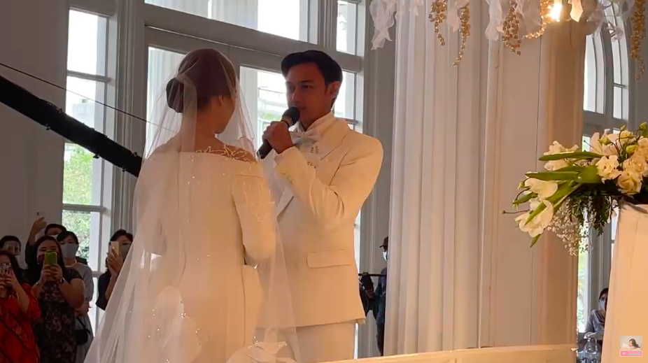Felicya Angelista dan Caesar Hito mengucap janji suci pernikahan.*