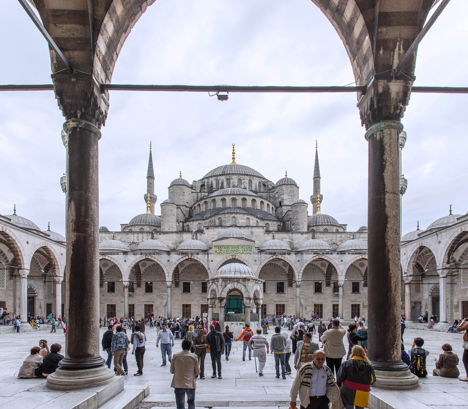 Bacaan Doa Masuk Dan Keluar Masjid Lengkap Dengan Tulisan Arab Latin ...