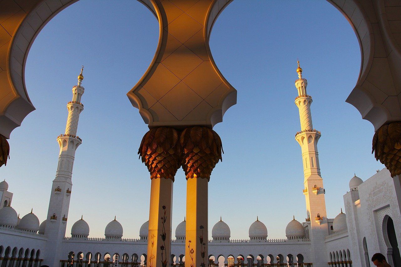 Khutbah Jumat Terbaru 2021 Tema Empat Permtan Insan