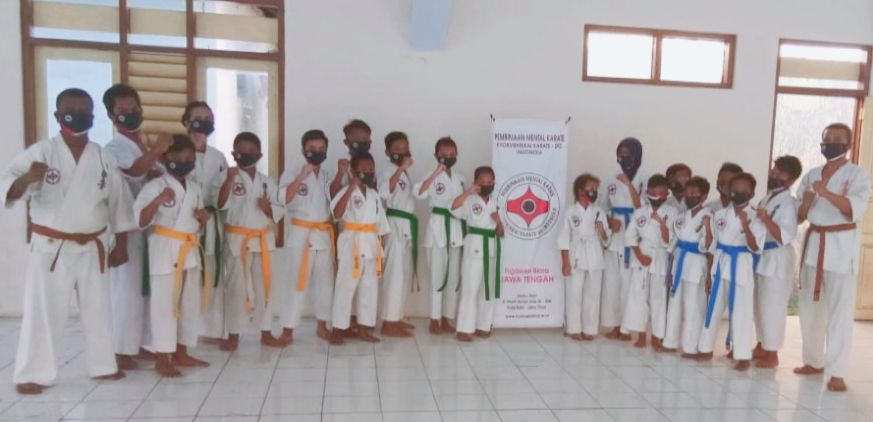Pembinaan Mental Karate Kyokushinkai Dojo Ngawen Blora Tetap Menggelar Latihan Ditengah Pandemi Portal Surabaya