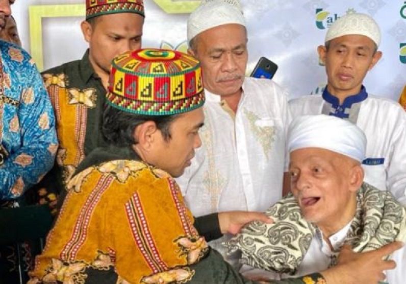 Pertemuan Terakhir  UAS dan Habib Al Attas Simpan Uang 