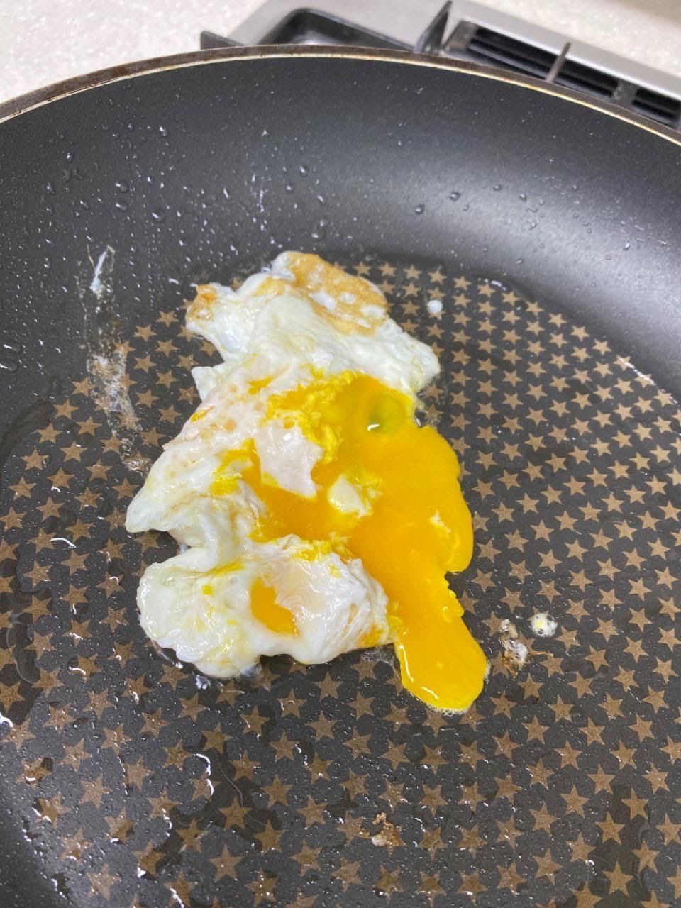 Telur goreng buatan Irene