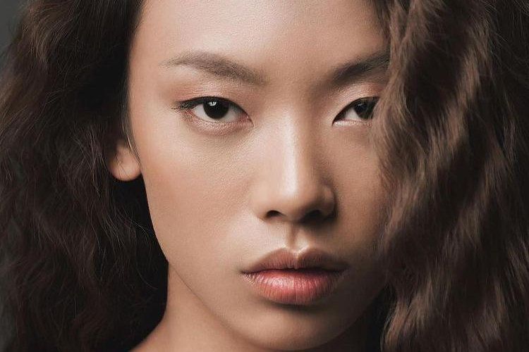 Biografi Profil Biodata Yumi Kwandy Tereliminasi Indonesia's Next Top Model