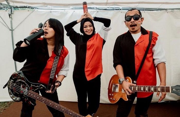 Lagu 'Mantanku' dari KOTAK, Ini Lirik dan Chord Gitarnya - Pikiran Rakyat Depok