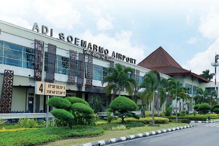 Bandara Adi Soemarmo, Kabupaten Boyolali, Jawa Tengah.