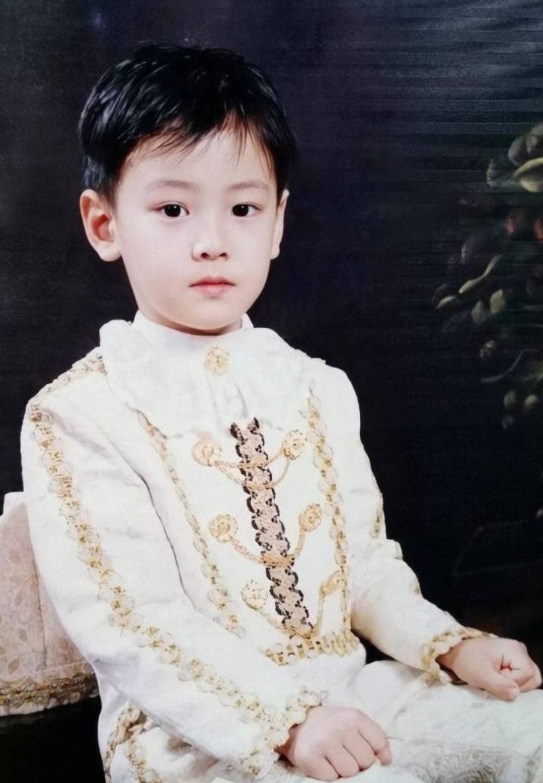 Cha Eun Woo kecil