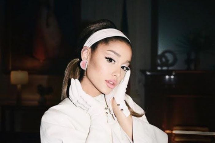 Lirik Lagu Ariana Grande Positions Dan Terjemahan Bahasa Indonesia Pikiran Rakyat Pangandaran
