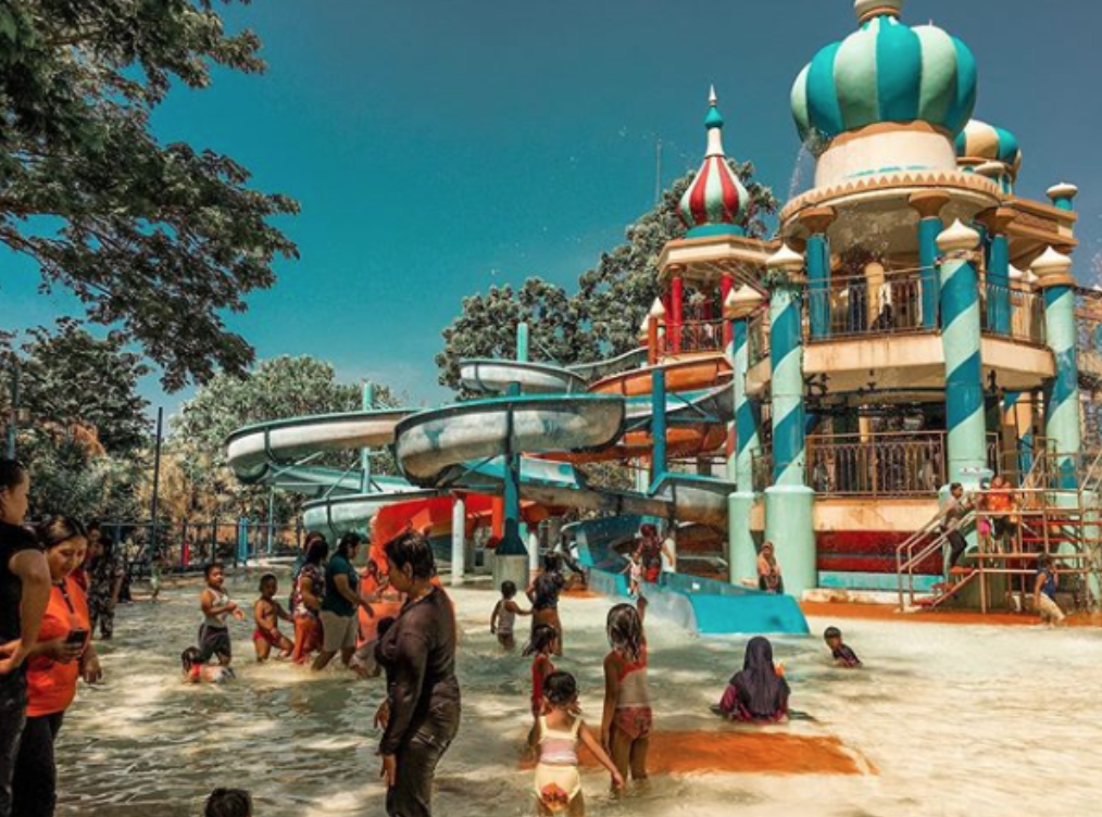 Ciputra Water Park Surabaya (Instagram.com/ciputrawaterparksurabaya)