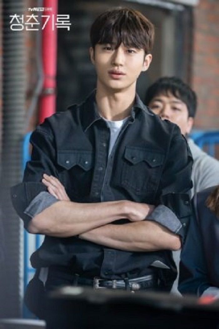 Byun Woo Seok sebagai Won Hae Hyo dalam Record of Youth