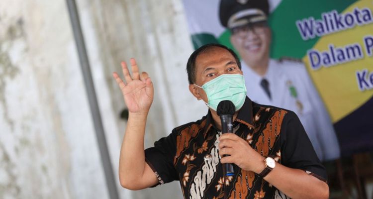 Wali Kota Bandung Oded M Danial menyebutkan bahwa penerapan PSBM atau Karantina Wilayah tidak akan terlalu ketat