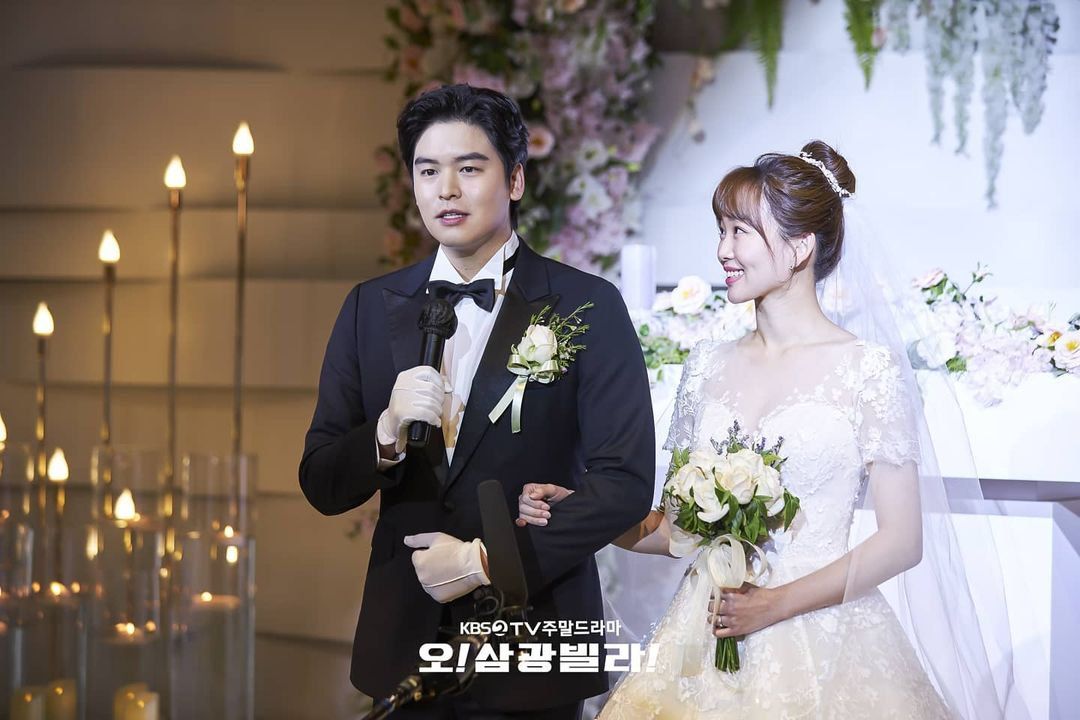 Adegan pernikahan antara Lee Bit Chae Woon dan Woo Jae Hee dalam drama Homemade Love Story.
