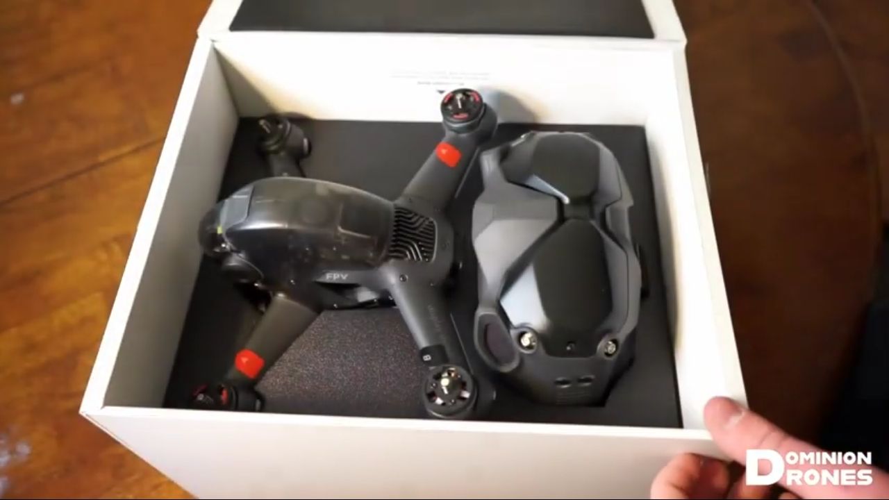 Penampakan drone DJI FPV/tangkap layar YouTube.com/SpiderMonkey FPV